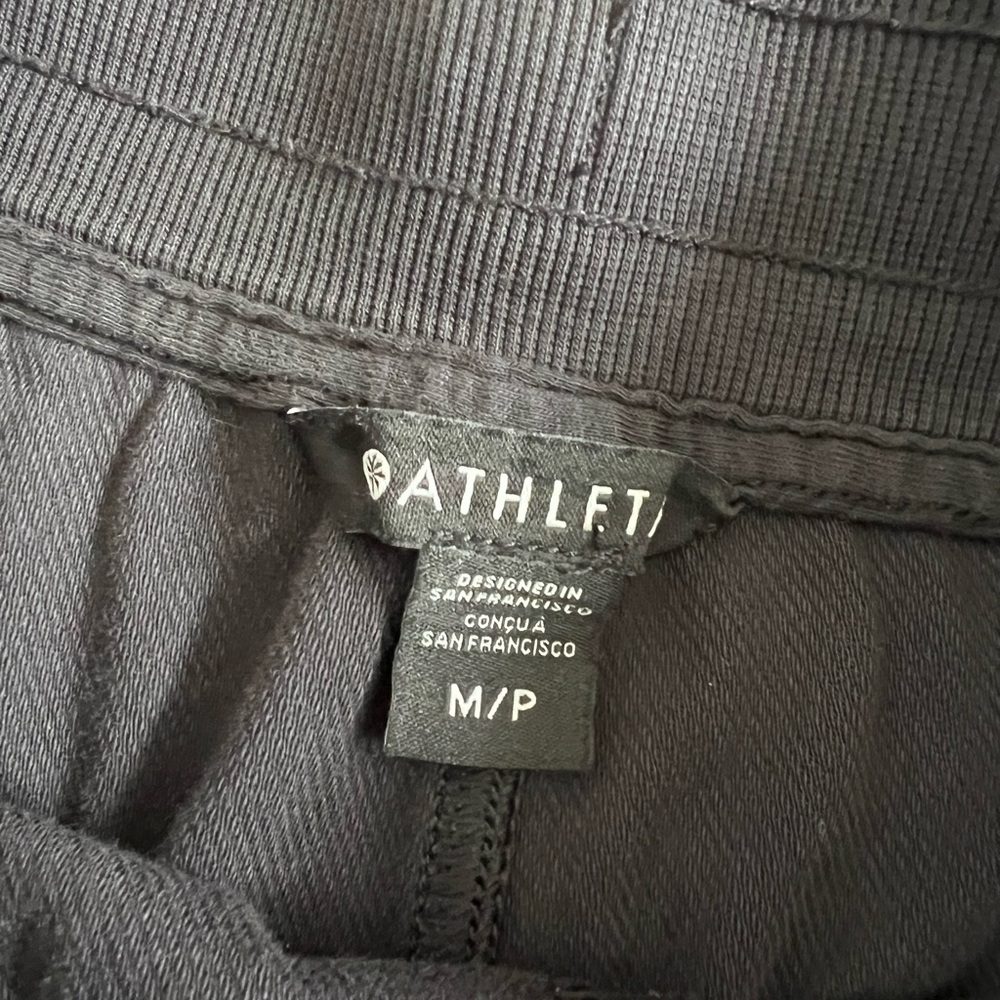 Athleta Farallon Weekender Pant Med Petite - Picture 4 of 10